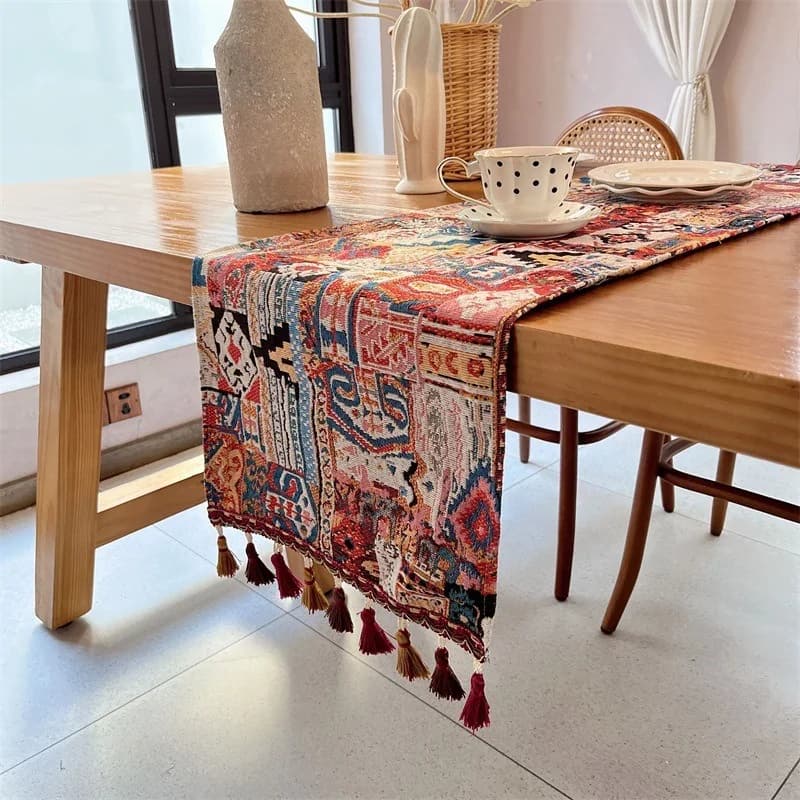 Boho-Tischläufer aus Baumwollmischung mit geometrischem Muster