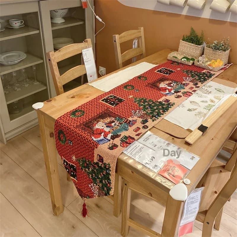 Weihnachtlicher Tischläufer aus Baumwollmischung