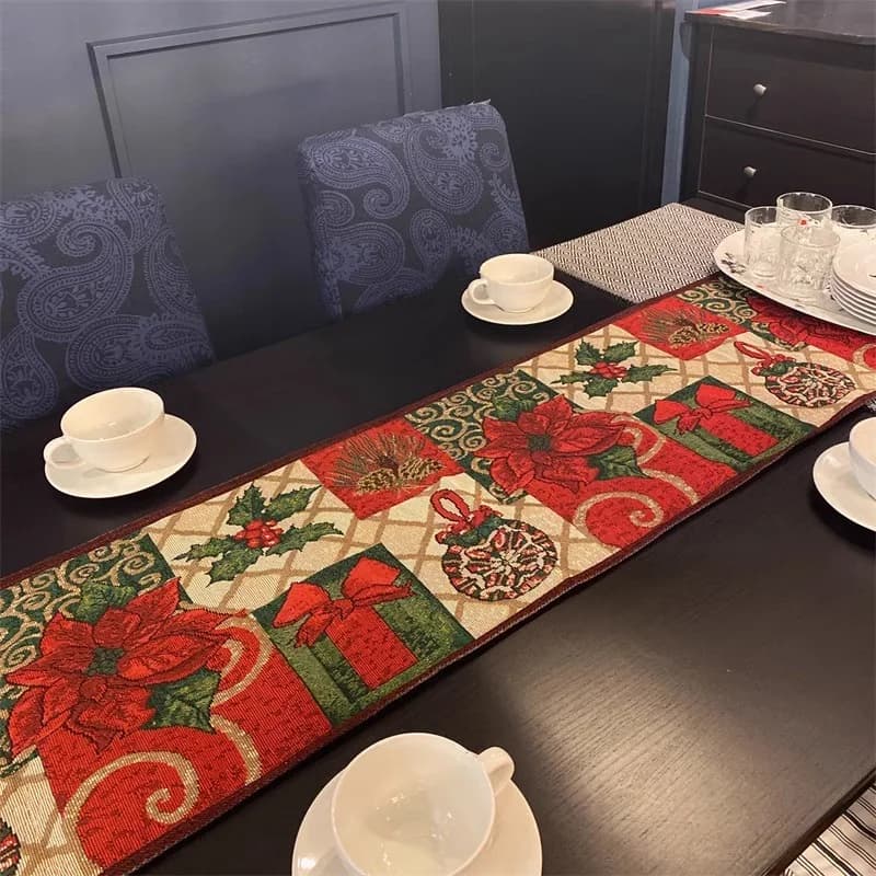 Weihnachtlicher Tischläufer Rot mit Blumenmuster
